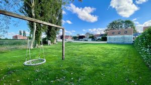 Photo 6- click for photo gallery